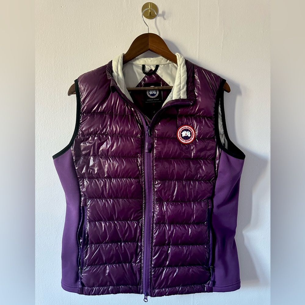 Canada Goose hybridge lite puffer vest women’s purple plum size L